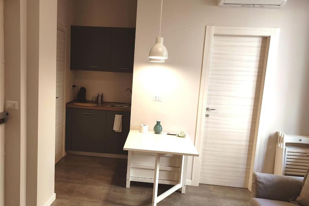 Appartamento 109c Mezzocannone Charming Flat Napoli
