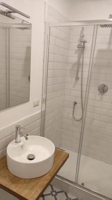 109c Mezzocannone Charming Flat Appartamento *