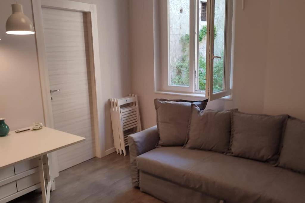 109c Mezzocannone Charming Flat Appartamento